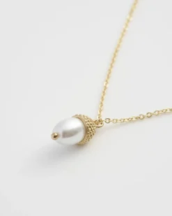 Best Fable England Acorn Pearl Necklace