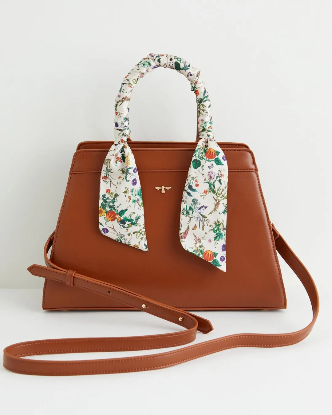 Online Fable England Botanical Pumpkin Tote - Tan