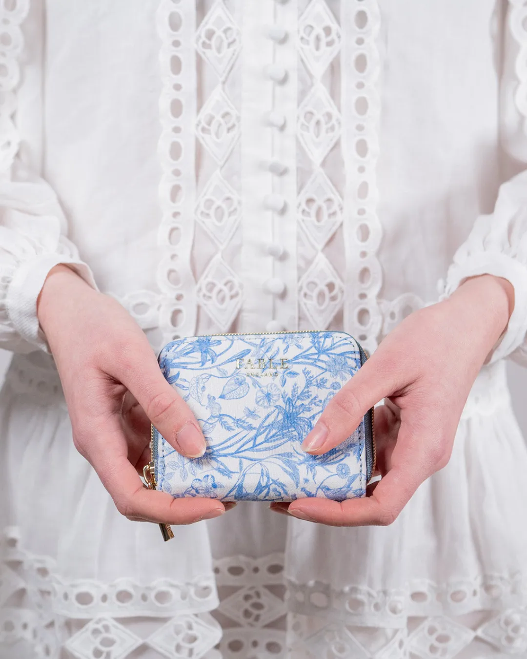 Outlet Fable England Bunny Blues Small Wallet