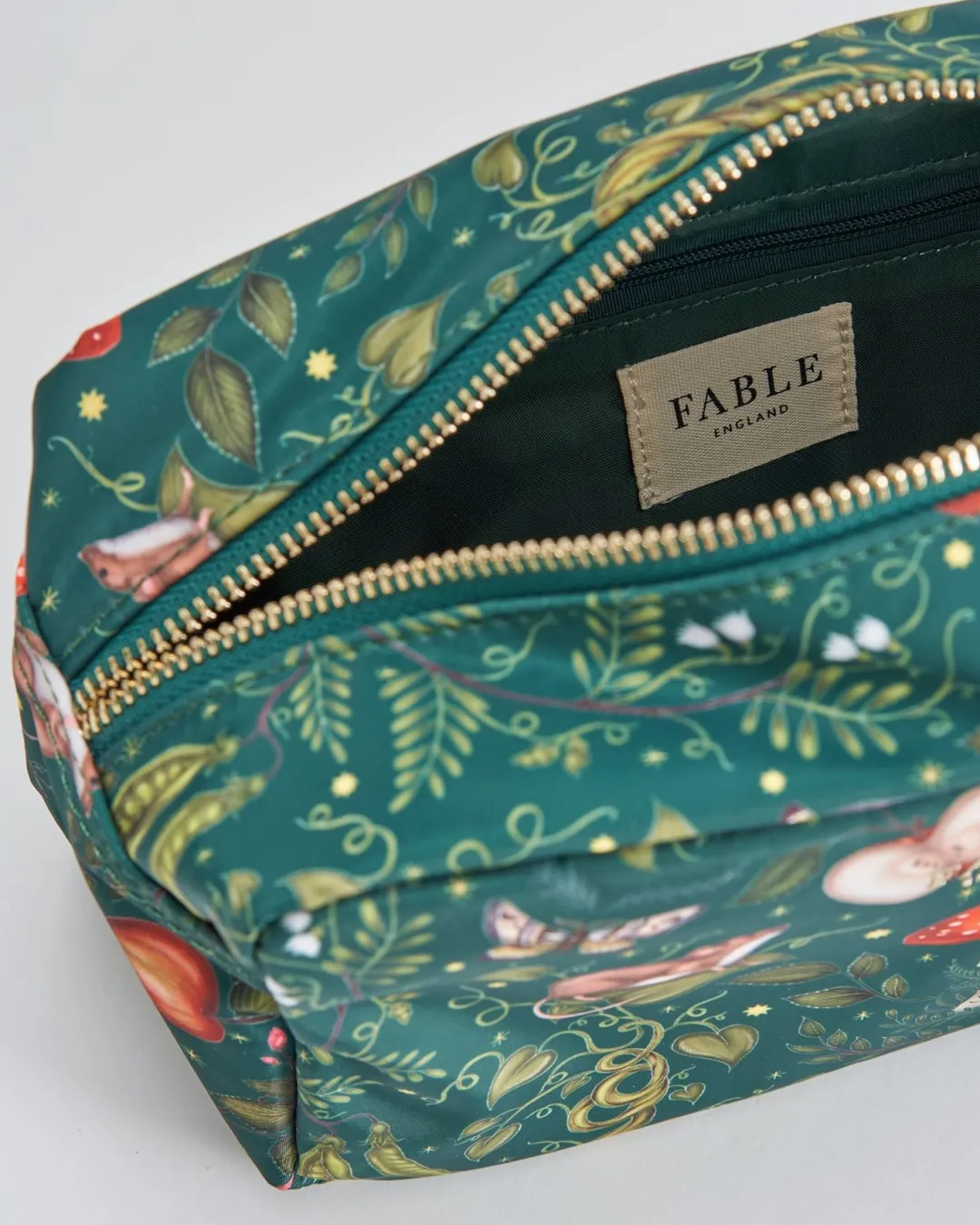 New Fable England Catherine Rowe Into the Woods Travel Pouch
