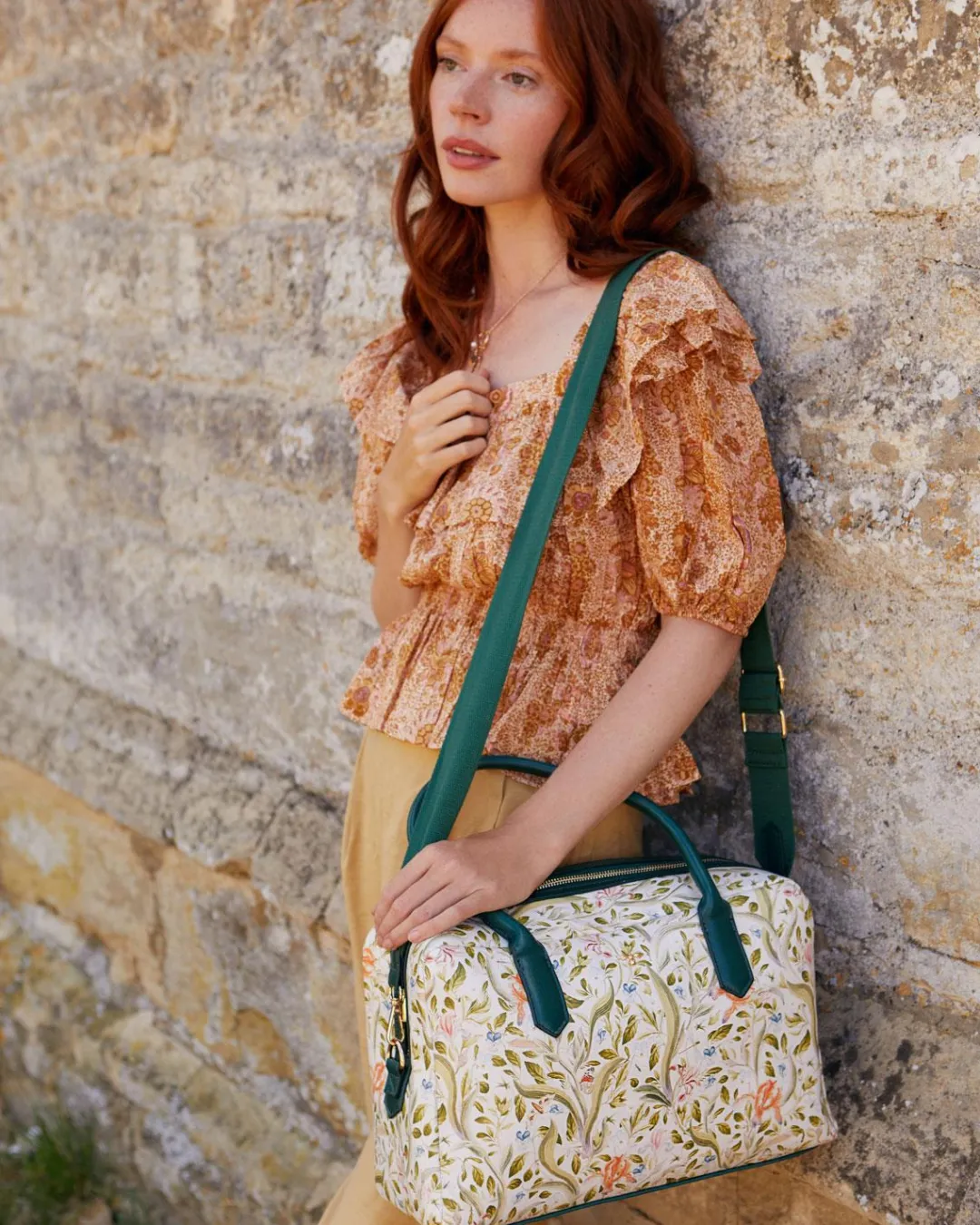 Hot Fable England Eloise Bag Iris Green