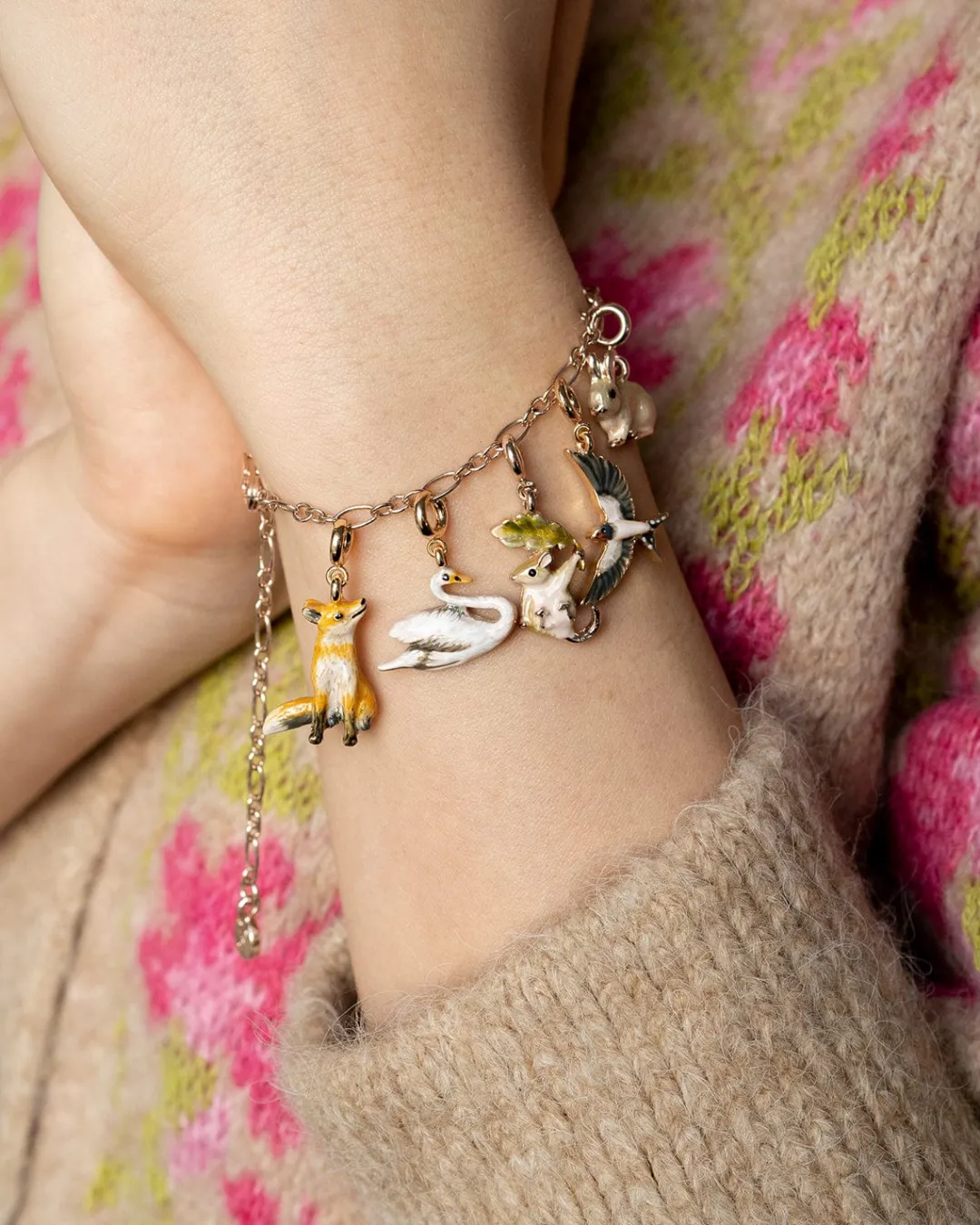 Fashion Fable England Enamel Dormouse Collector Chain Bracelet