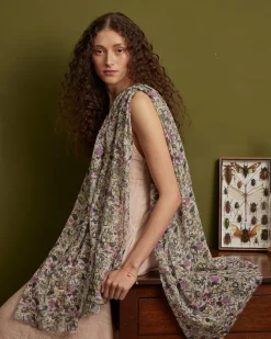 Discount Fable England Floral Engraving Lightweight Scarf
