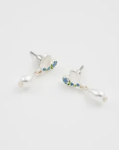 Fashion Fable England Forget Me Not Heart & Pearl Silver Earrings