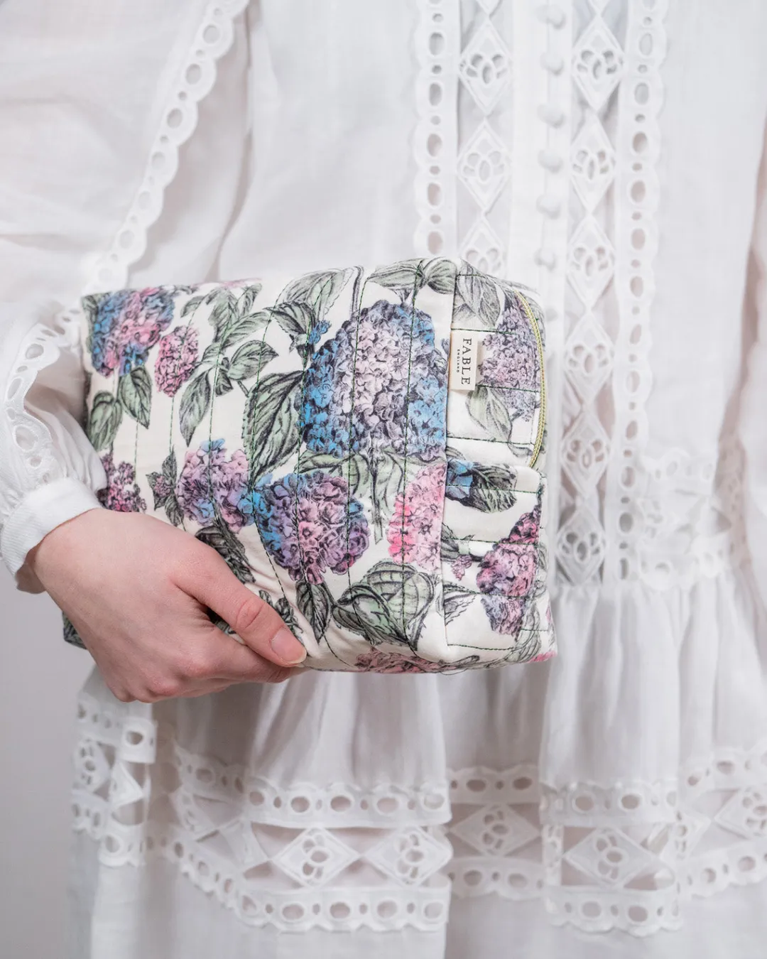 Fashion Fable England Hydrangea Large Quilted Makeup Bag