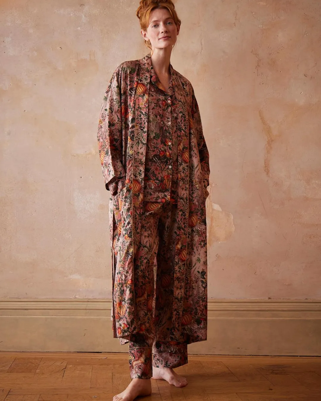 Fashion Fable England Nocturnal Garden Kimono Pink Lady