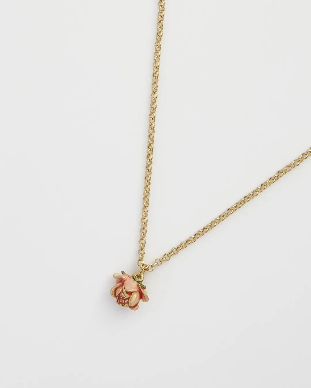 Hot Fable England Rose Necklace