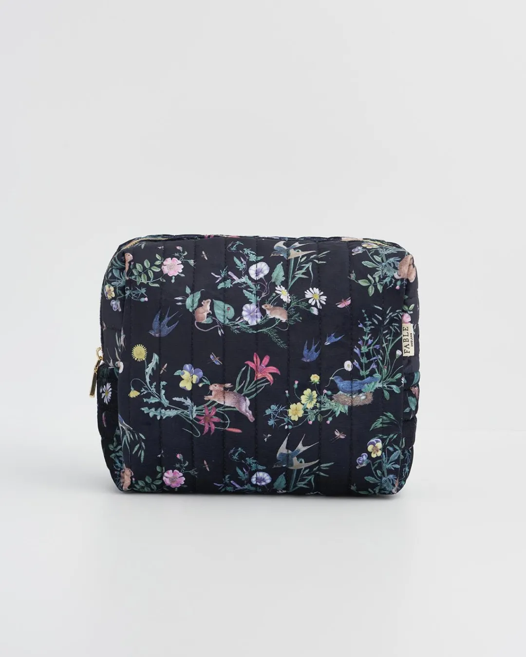 Hot Fable England Running Bunny Large Quilted Makeup Bag