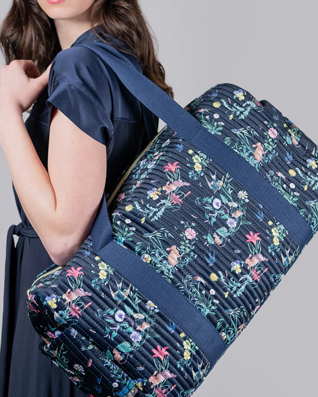 Hot Fable England Running Bunny Weekend Bag