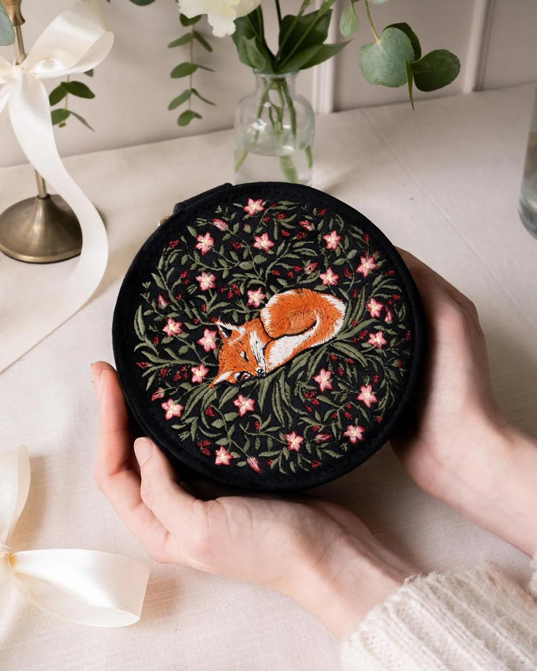 Discount Fable England Sleepy Fox Round Jewelry Box