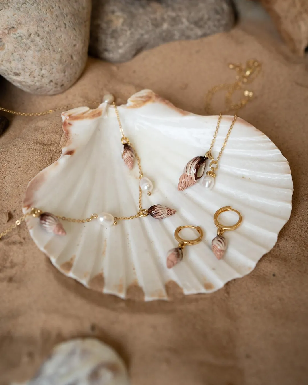 New Fable England Spiral Shell Charm & Pearl Necklace