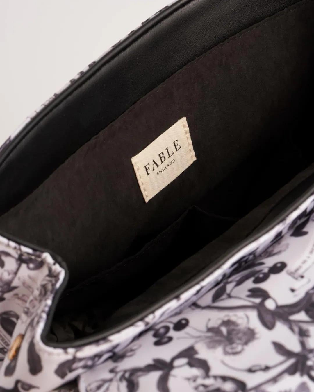 Fashion Fable England Tree Of Life Monochrome Medium Backpack