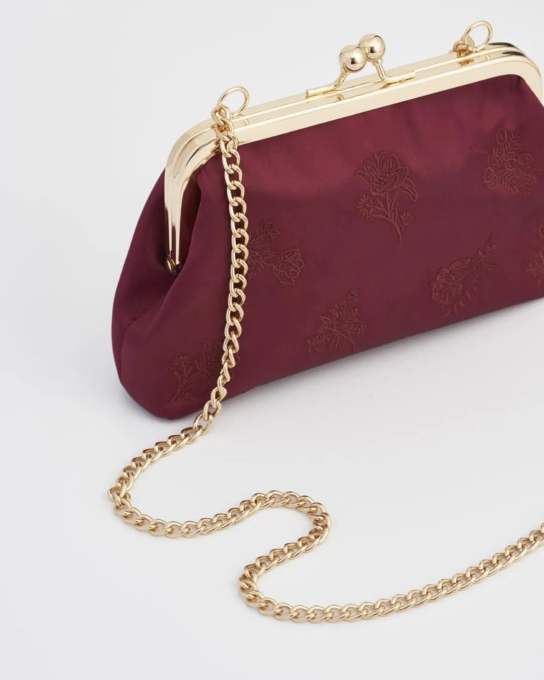 Outlet Fable England Victoriana Burgundy Embroidered Satin Clutch