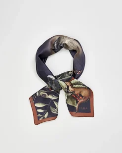 Discount Fable England Wolf Garden Narrative Square Scarf