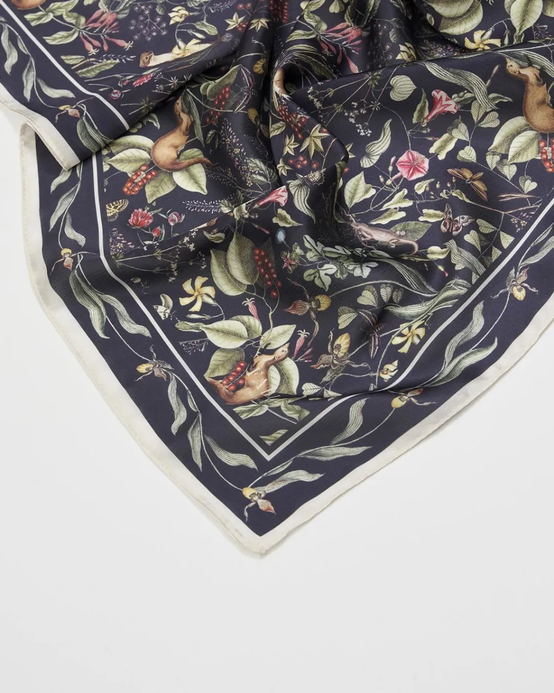 Online Fable England Wolf Garden Navy Square Scarf
