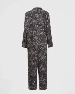 Fashion Fable England Wolf Garden Pajamas