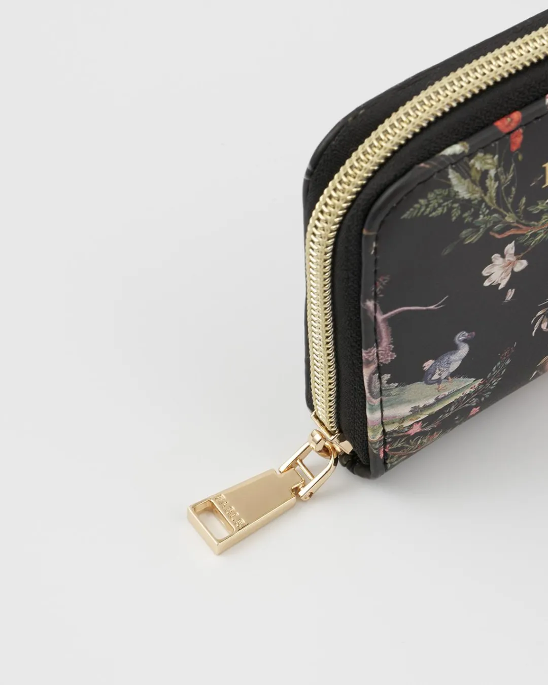 Discount Fable England Wonderland Wallet