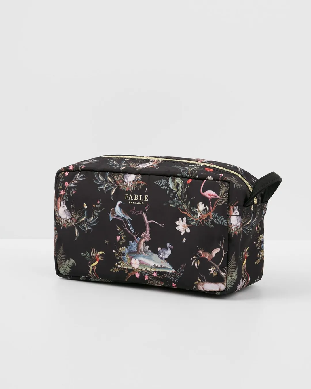 Discount Fable England Wonderland Wash Bag